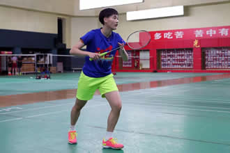 �������ë��Ů���ھ������