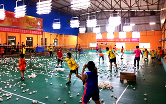 ����������԰��ë��ݻ�ӭ��