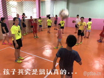 �����ͯ��ͥ����ѵ������