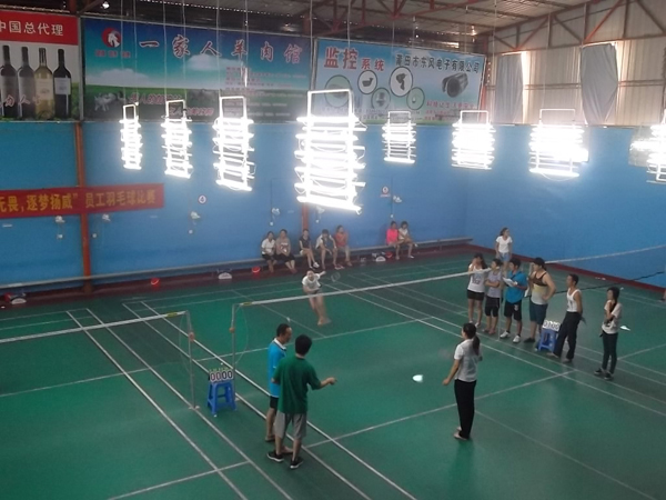 ��Ｏ��Ա����ë����