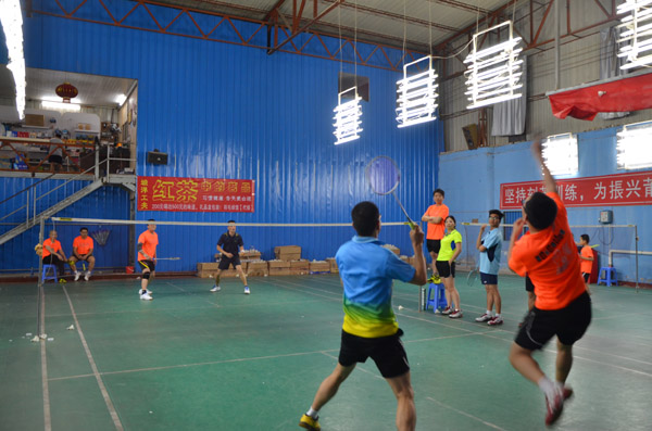 lui�����������ı�����ë��ͼƬ10sdg9