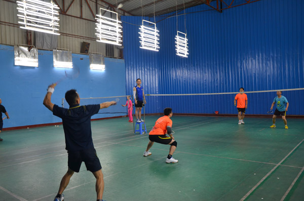 ������ֲ�������������������rgrer