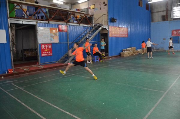 ��������ȫ�����˶�����ë�����