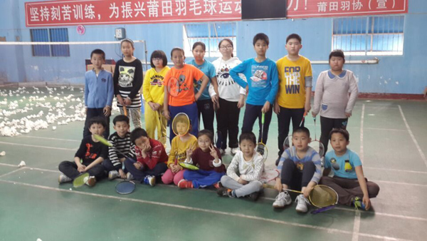 ��ë����ѵ��һ�ڿ�