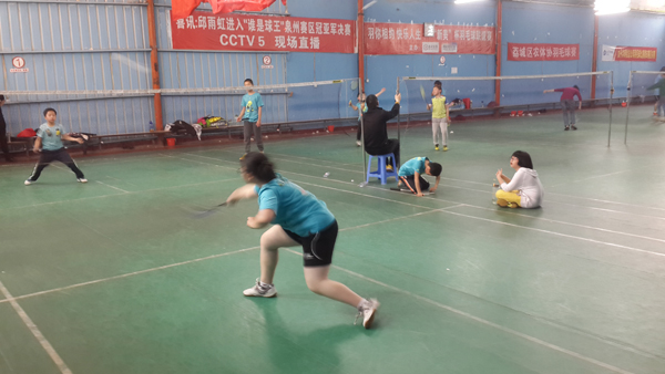 ������ѵ����2015��������ë�򵥴���˫�����325