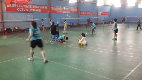 ������Сѧ����ѵ������ë�����ͼƬ