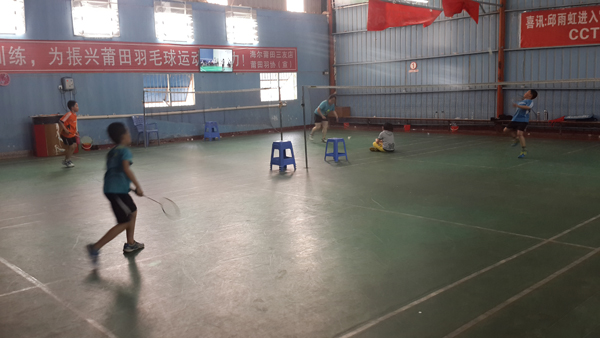 ����������ë����ѵ����022