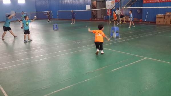 ����������ë����ѵ����23