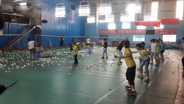 ��������У��ë�����045