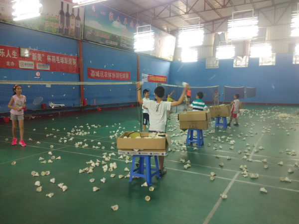 ��ë����ѵ����Ϊ����ѧУ�˶�����ë������ṩ��ë����֧��42