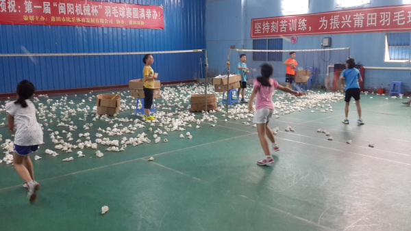 ���｡������ë����ѵ�����ֳ�ͼƬ37