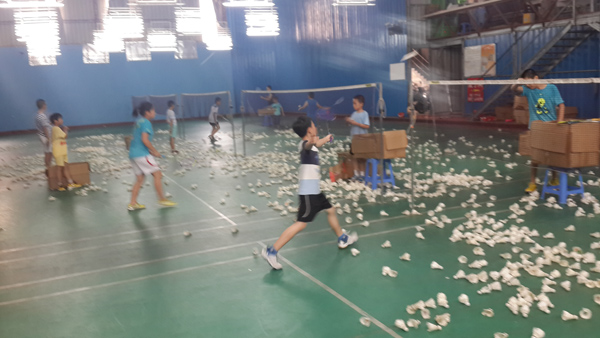 ������Сѧ����ٷż�ʱ����ë��35