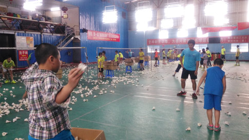 ������������˶��е���ë����ѵ621