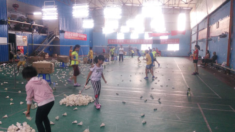 ����������ë��ѵ������103