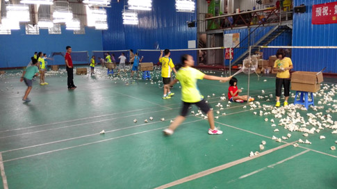 ������Сѧ�������˶���ë����ѵѵ������ͼƬ1521