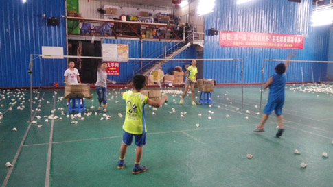 ������Сѧ�������˶���ë����ѵѵ������ͼƬ2556