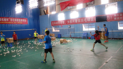 ����ѧУ���ӽ���״����ë����ѵ��1579