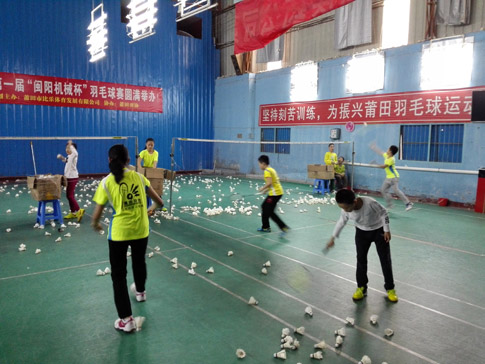 ����������ë��ѵ������1212