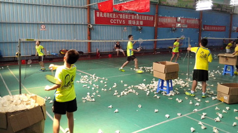 ���������ʱ�����ë��ѵ���еĻ���������ѵ��19