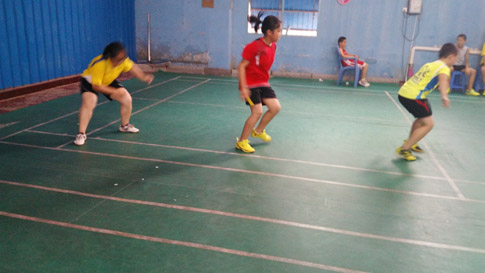 ������ѵ�����＾���������е���ë����ѵ�����023