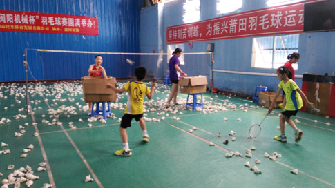 �����׶�԰�＾ѧ�ڼƻ���ë��ѵ������19