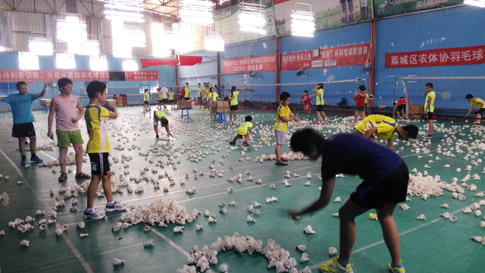 ��СѧУ�＾�����ƻ��е���ë����ѵ����ͼƬ523