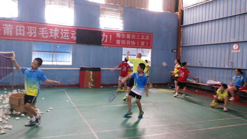 ������ѵѧУ�＾���������е���ë����ѵ����012