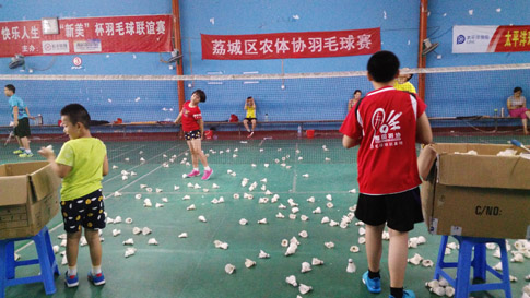 ������ѵ�����＾�����е���ë��ѵ����ͼƬ03