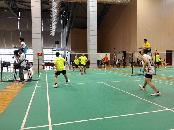 ����ѩ����ë��������������ֱ��