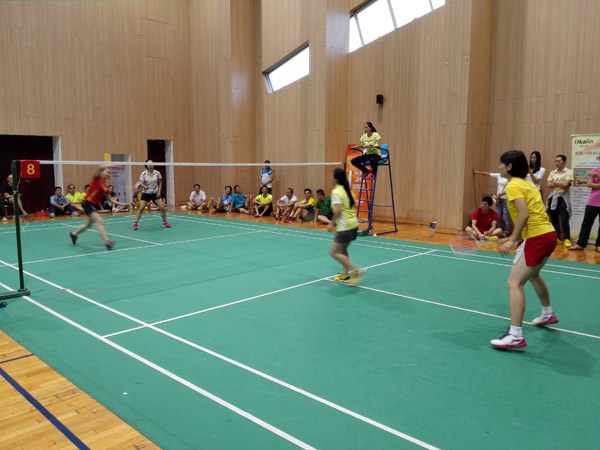 ����ѩ����ë������������ֱ��