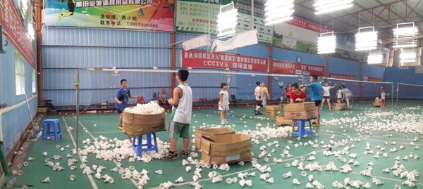 羽毛球教学现场3